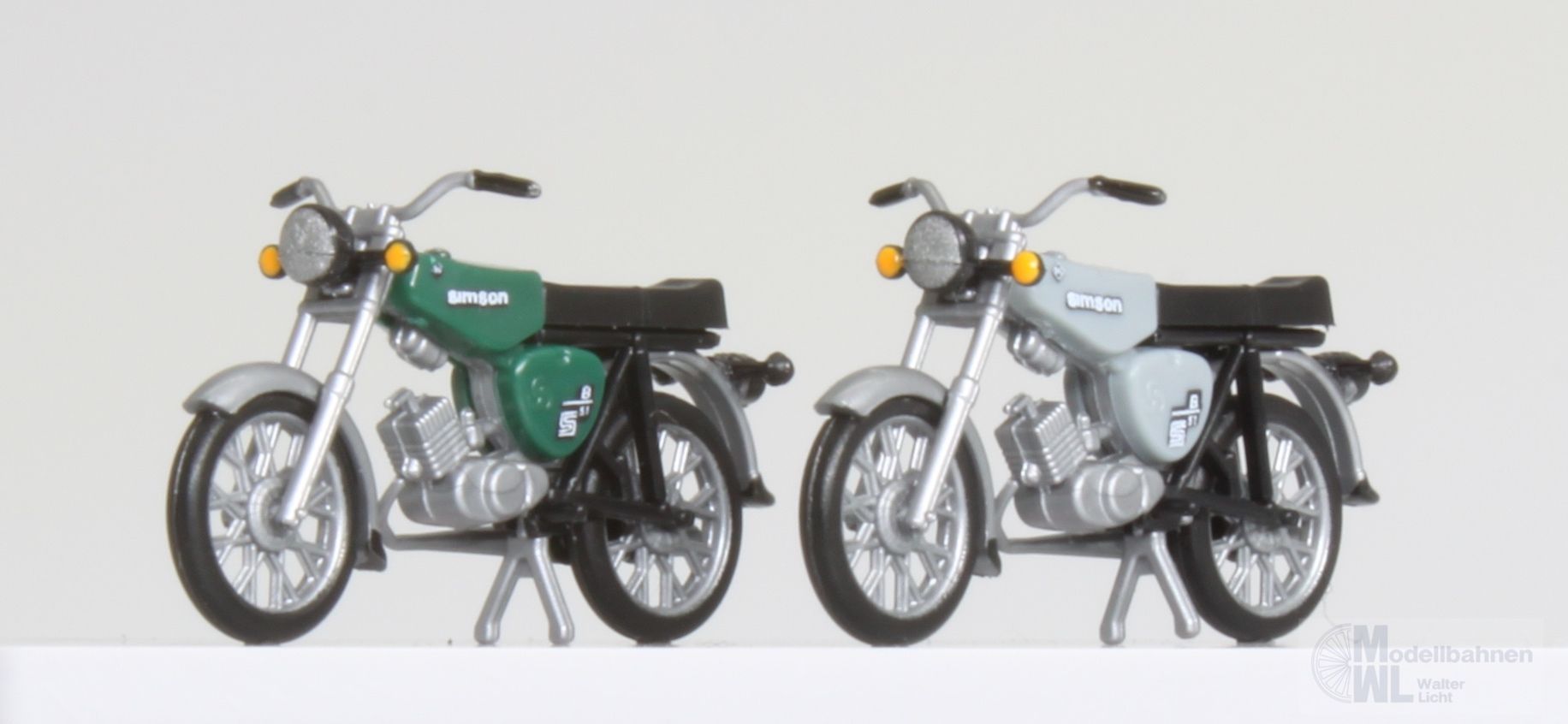 Kres  - Simson S51B dunkelgrün und grau H0 1:87